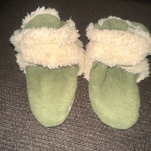 24 month Baby Booties-Zutano. Like new